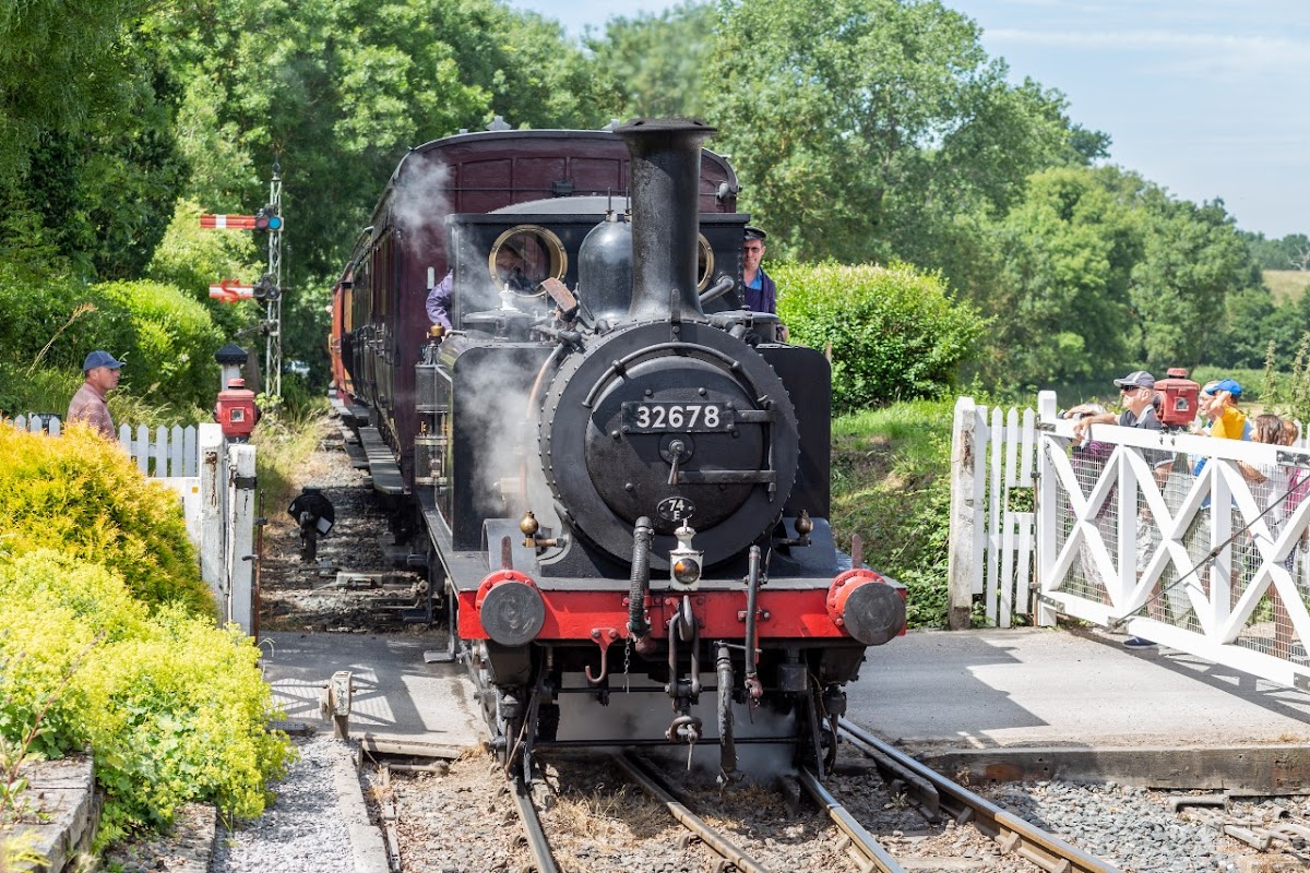 Kent & East Sussex Railway - (Tenterden Town, Station)
