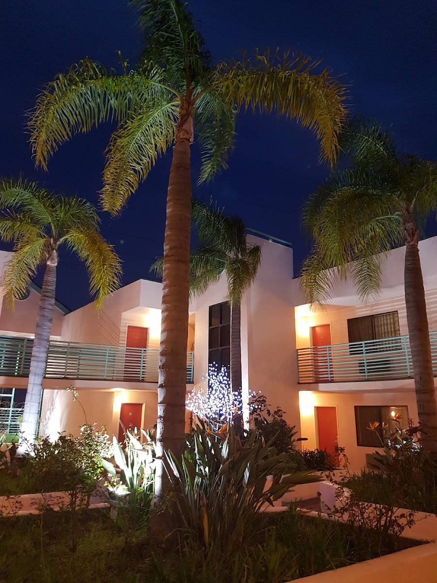 Nisei Inn