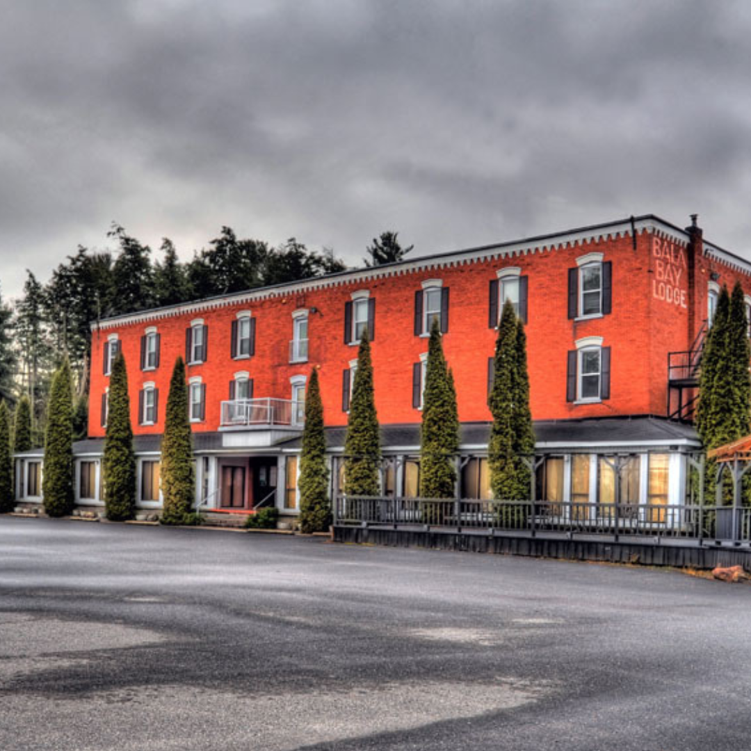 Bala Bay Inn