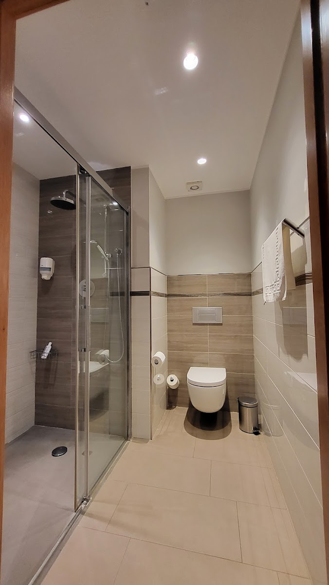 Room 4
