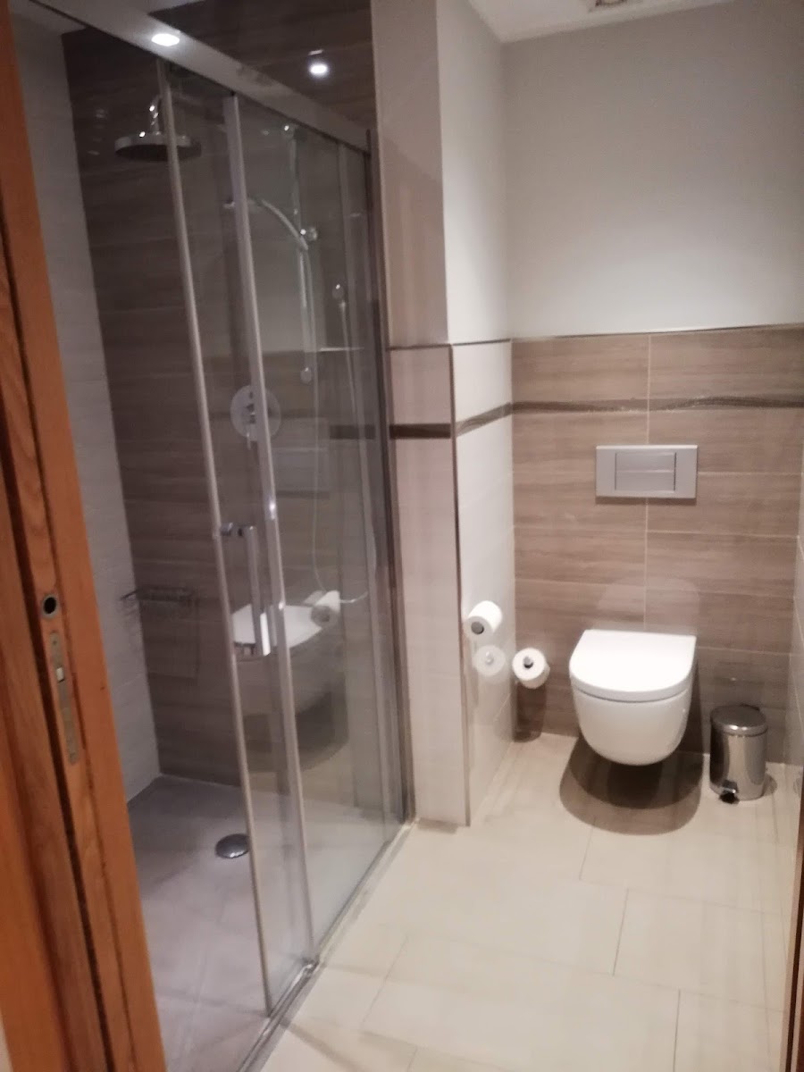 Room 6