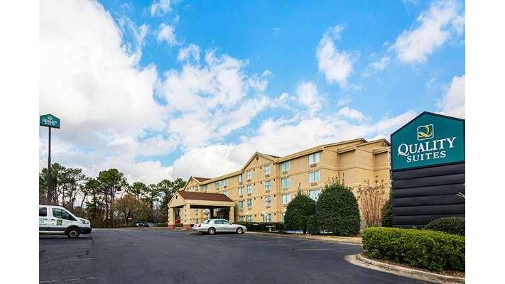 Quality Suites Atlanta Airport East
