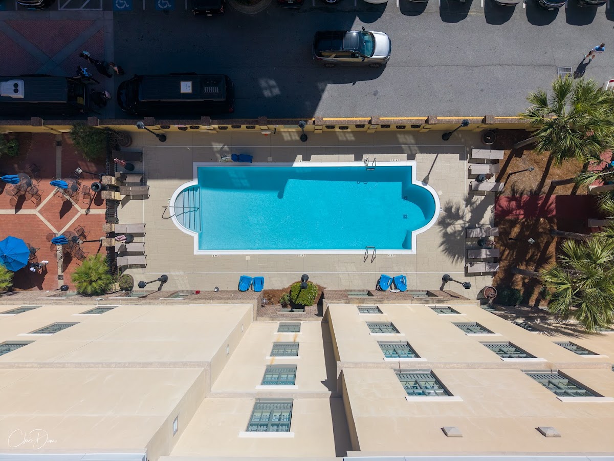 Hampton Inn & Suites Savannah Historic District photo 3