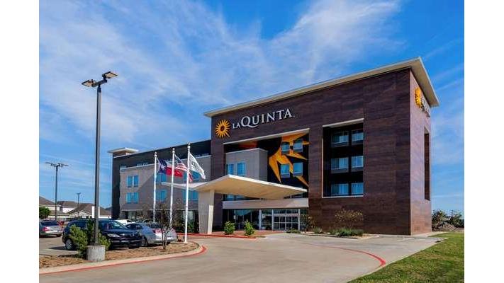La Quinta Inn & Suites by Wyndham Houston Cypress