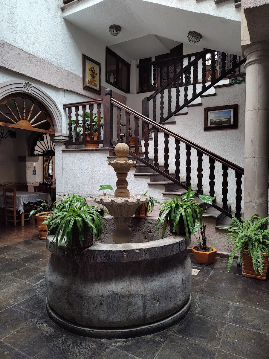 Hotel Refugio Victoria