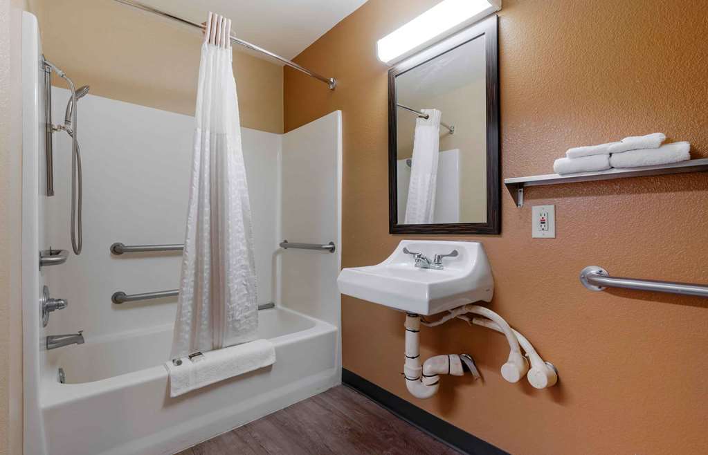 Extended Stay America Suites- Sacramento - Elk Grove photo 3