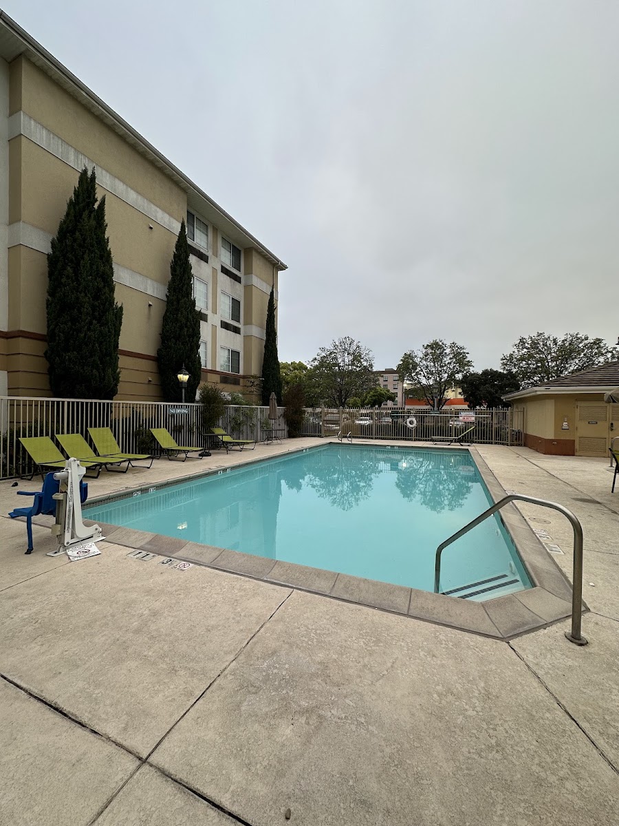 Extended Stay America Premier Suites- San Jose - Airport photo 3