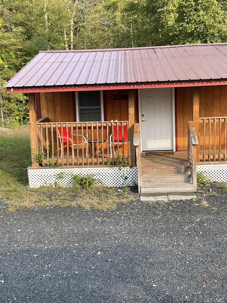 King Hendrick Motel