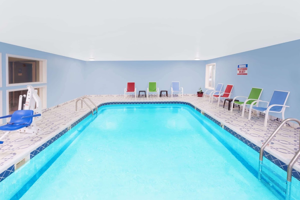 Days Inn by Wyndham Springfield photo 3