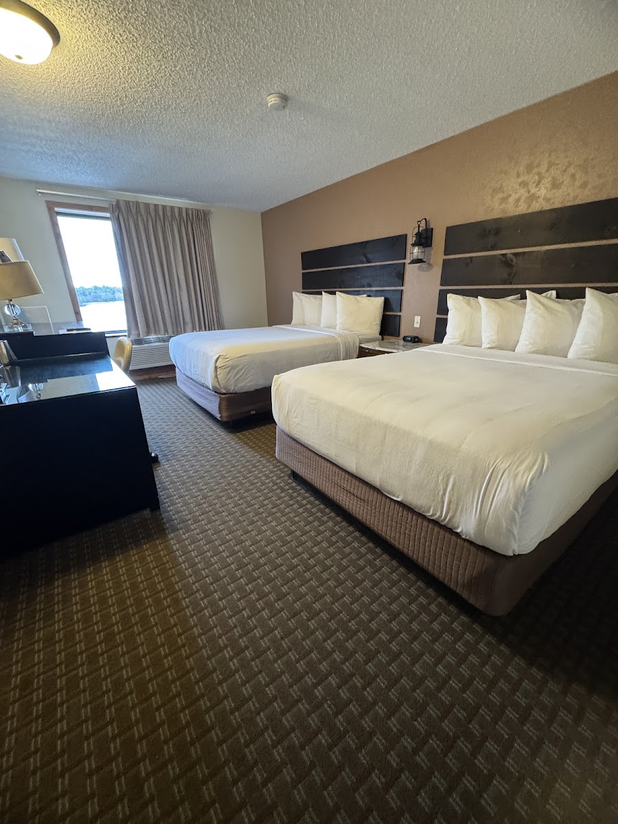 The VUE Boutique Hotel & Boathouse