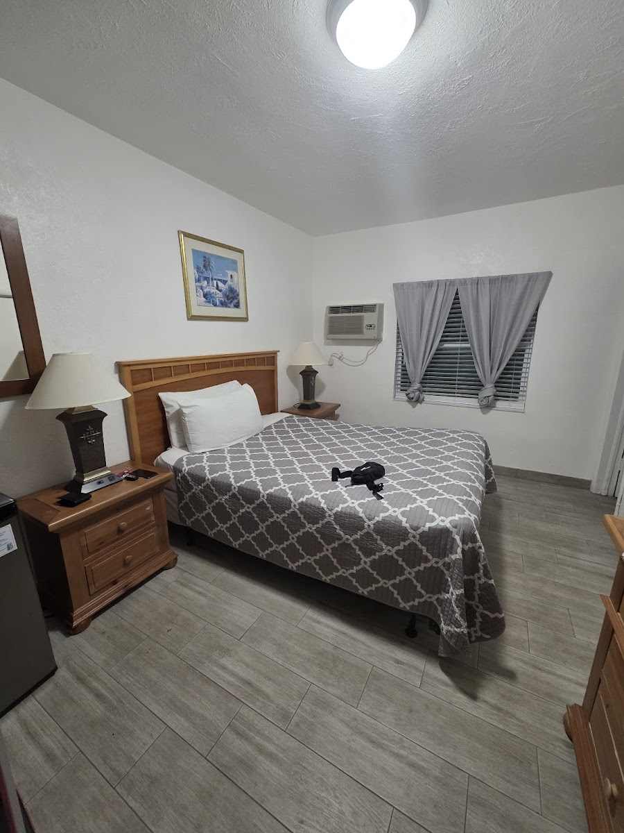 Richard's Motel Extended Stay
