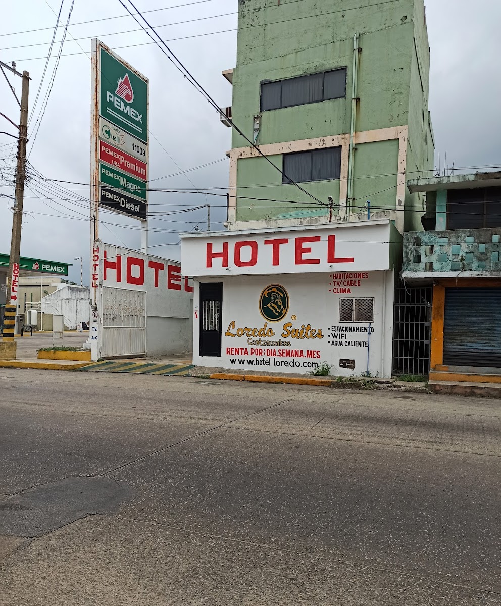 HOTEL LOREDO SUITES