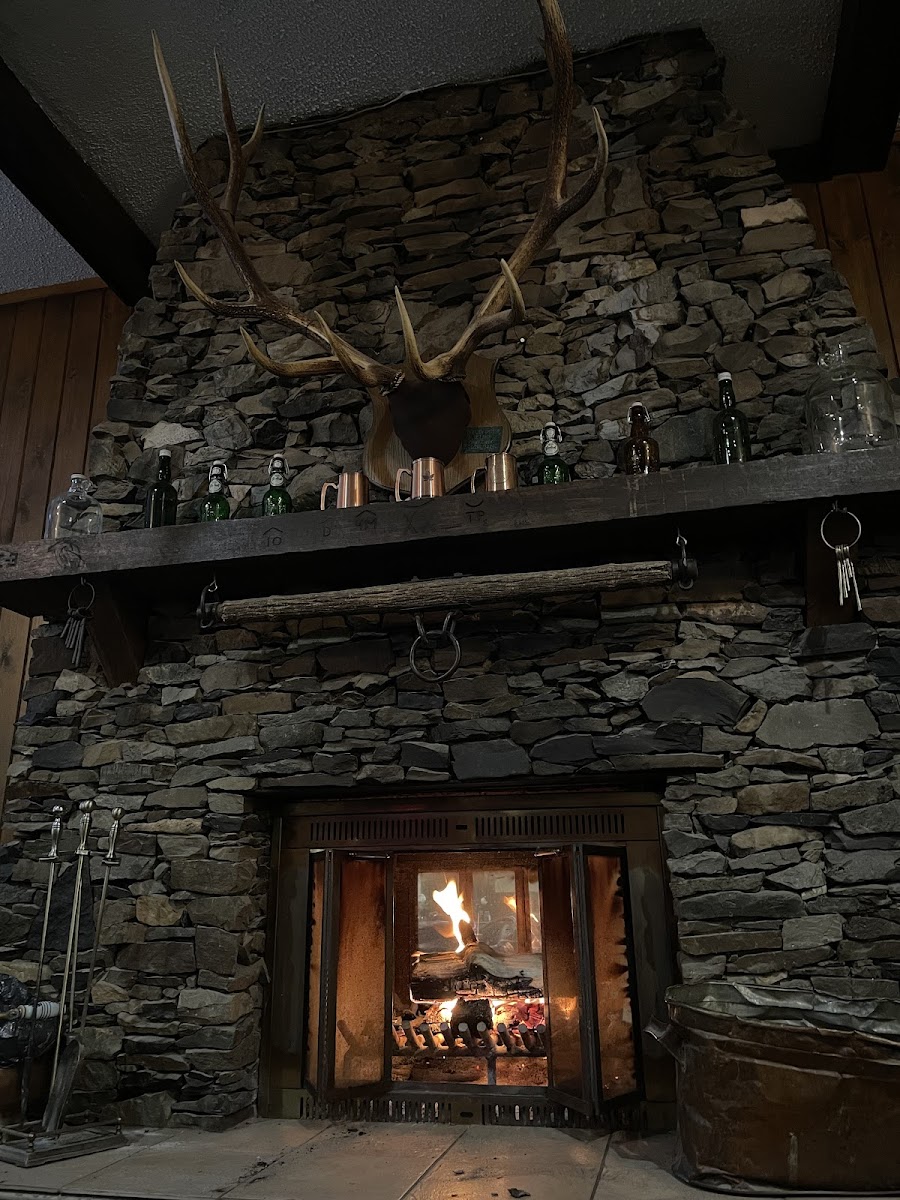 Nordegg Lodge Hotel