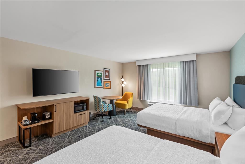 Hampton Inn Cooperstown photo 2