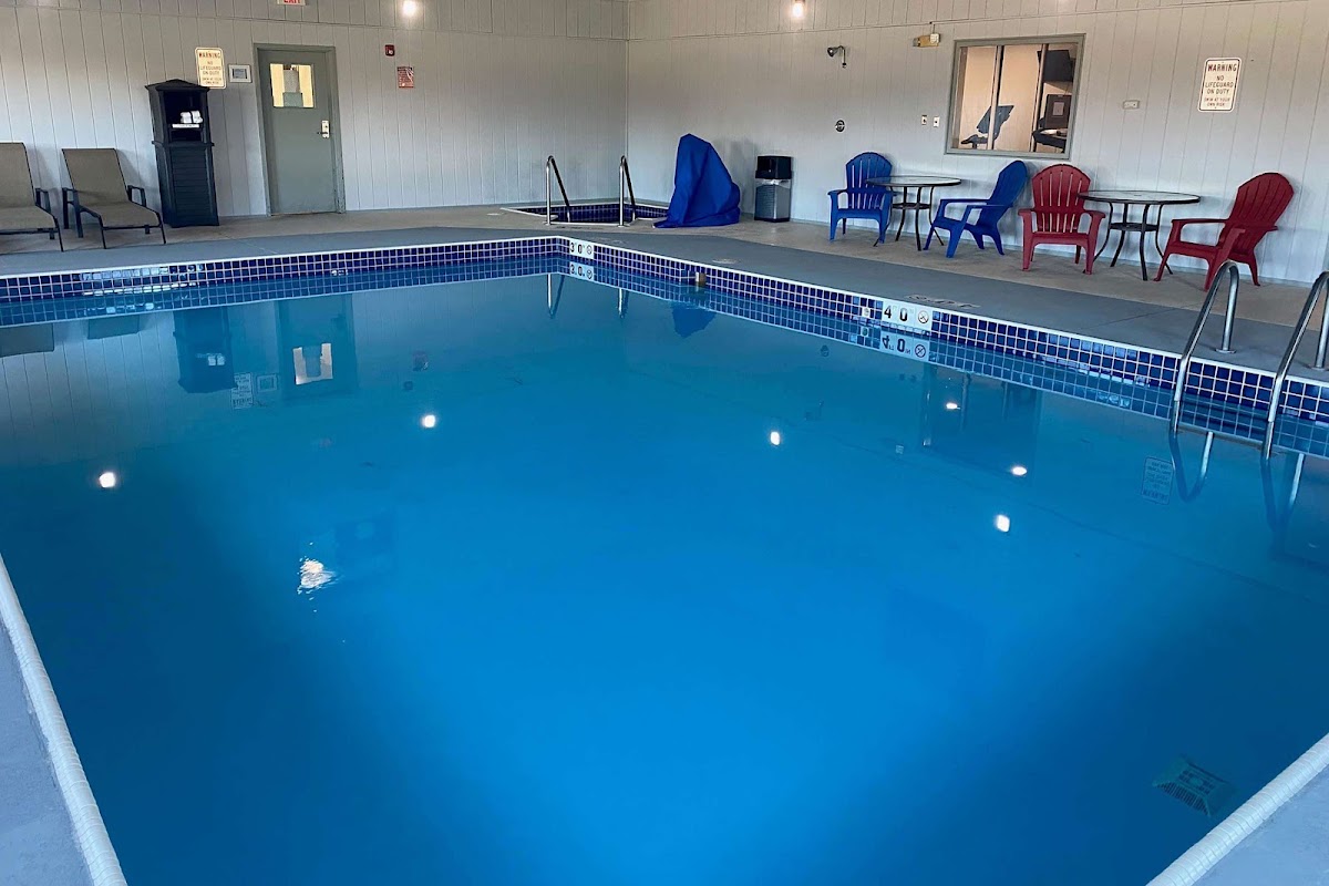 Baymont by Wyndham Danville IL photo 2
