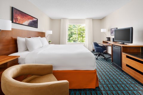 Fairfield by Marriott Inn & Suites Houston The Woodlands photo 2