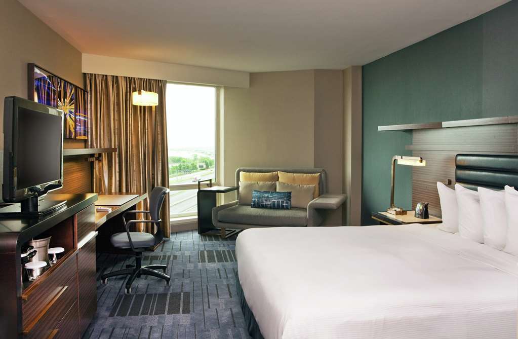 Hilton Newark Airport photo 2