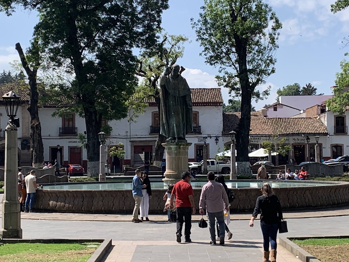 Plaza Vasco de Quiroga