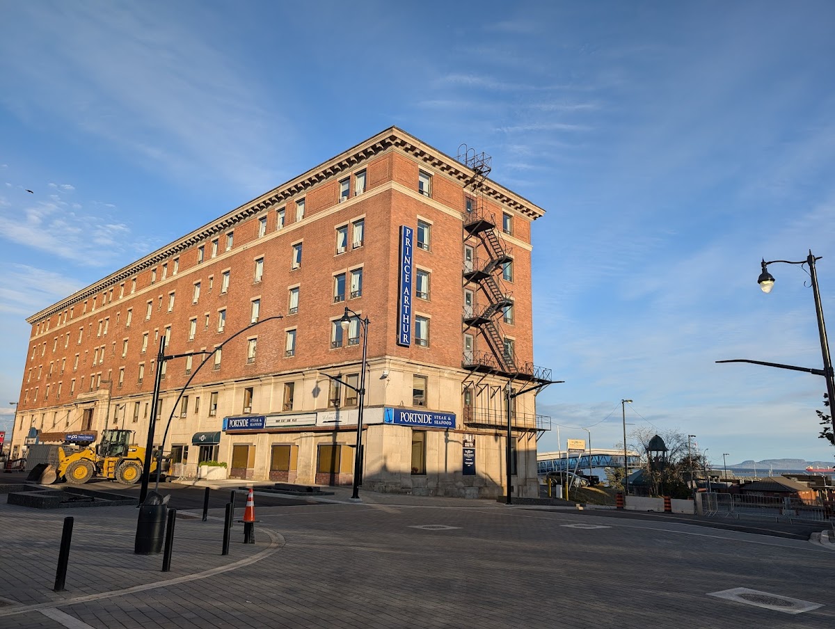 Prince Arthur Waterfront Hotel & Suites