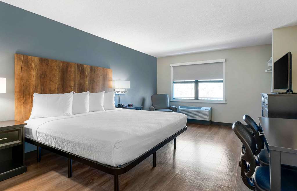 Extended Stay America Suites- Pleasant Hill - Buskirk Ave. photo 2