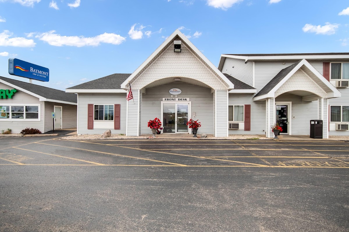 Baymont by Wyndham Marinette