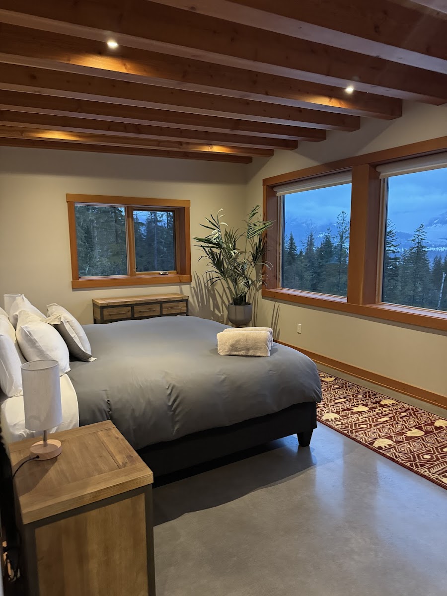 Pillows Lodge photo 2