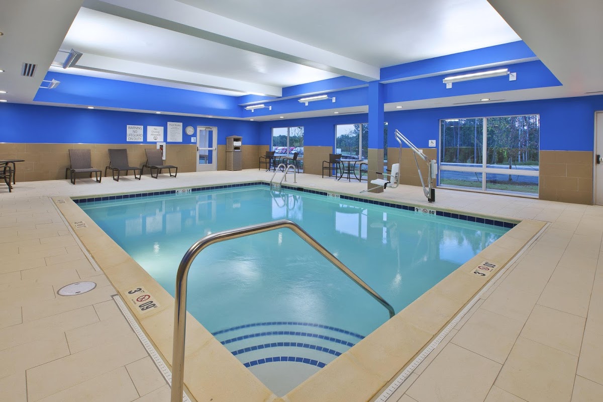 Holiday Inn Express & Suites South Hill by IHG photo 3