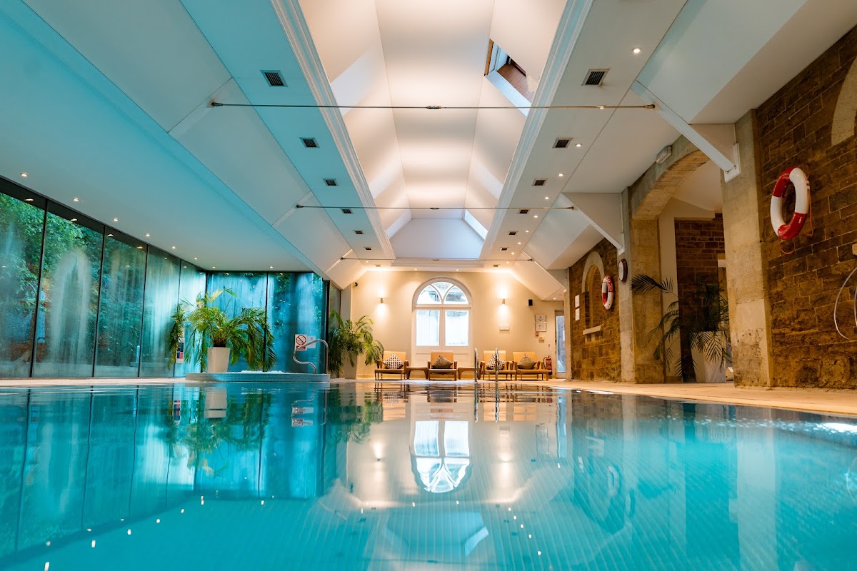 Rushton Hall Hotel and Spa photo 2
