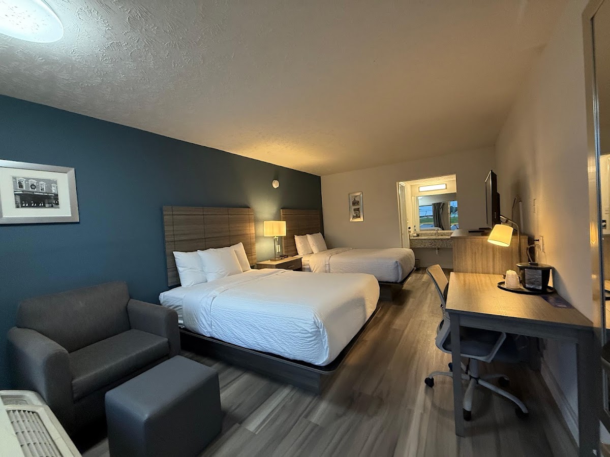 Ramada by Wyndham Lumberton photo 3