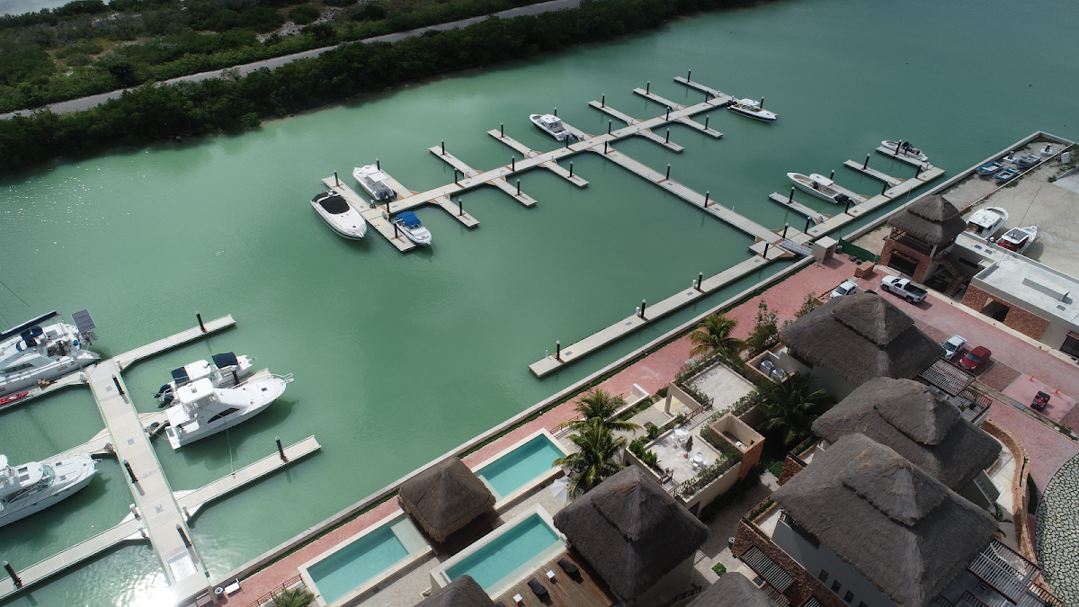 Grand Marina Hotel photo 2