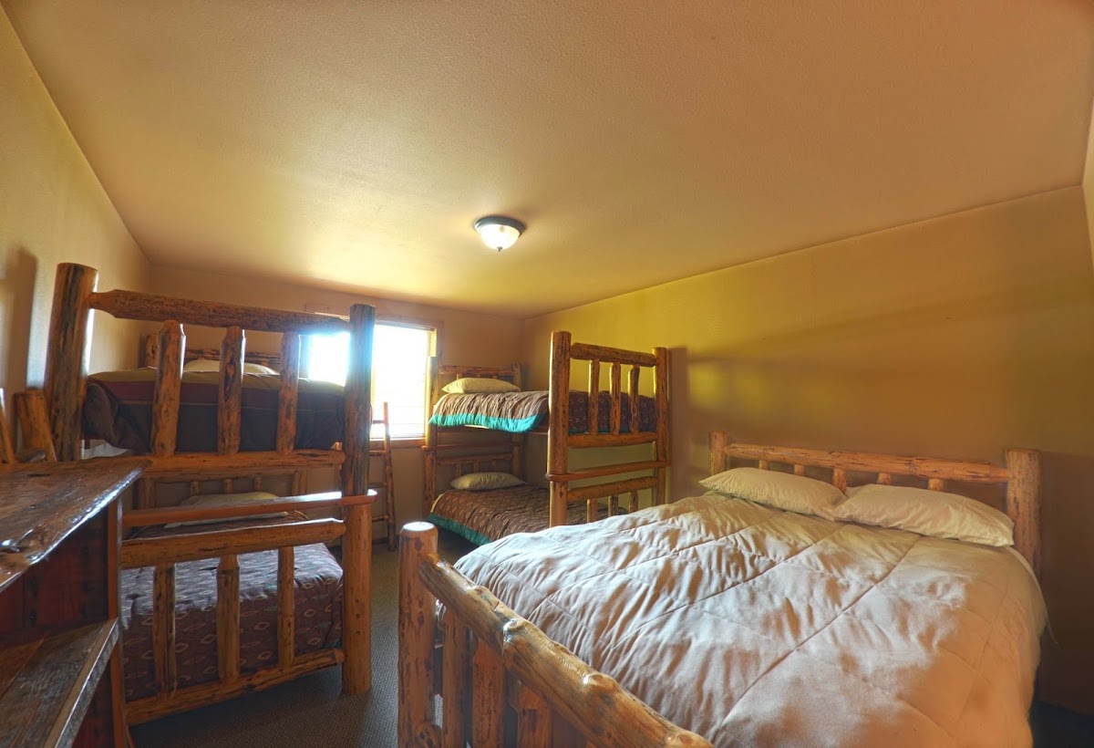 Idaho Sportsman Lodge photo 2