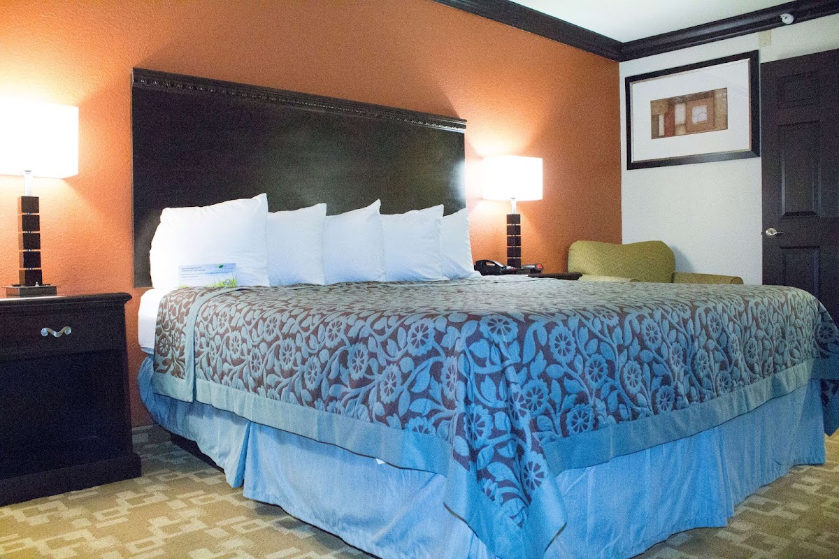 Days Inn by Wyndham Oklahoma City/Moore photo 3