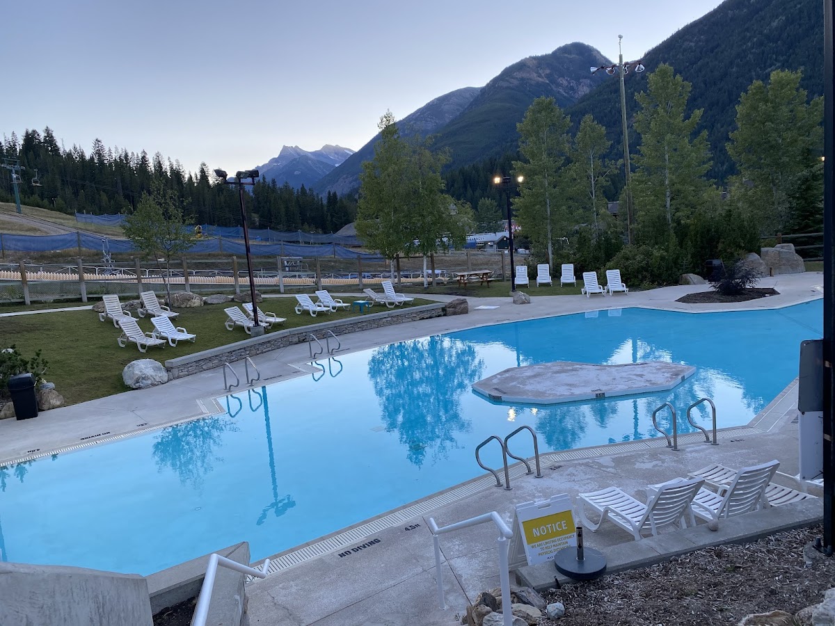 The Lookout at Panorama Mountain Resort,BC photo 3