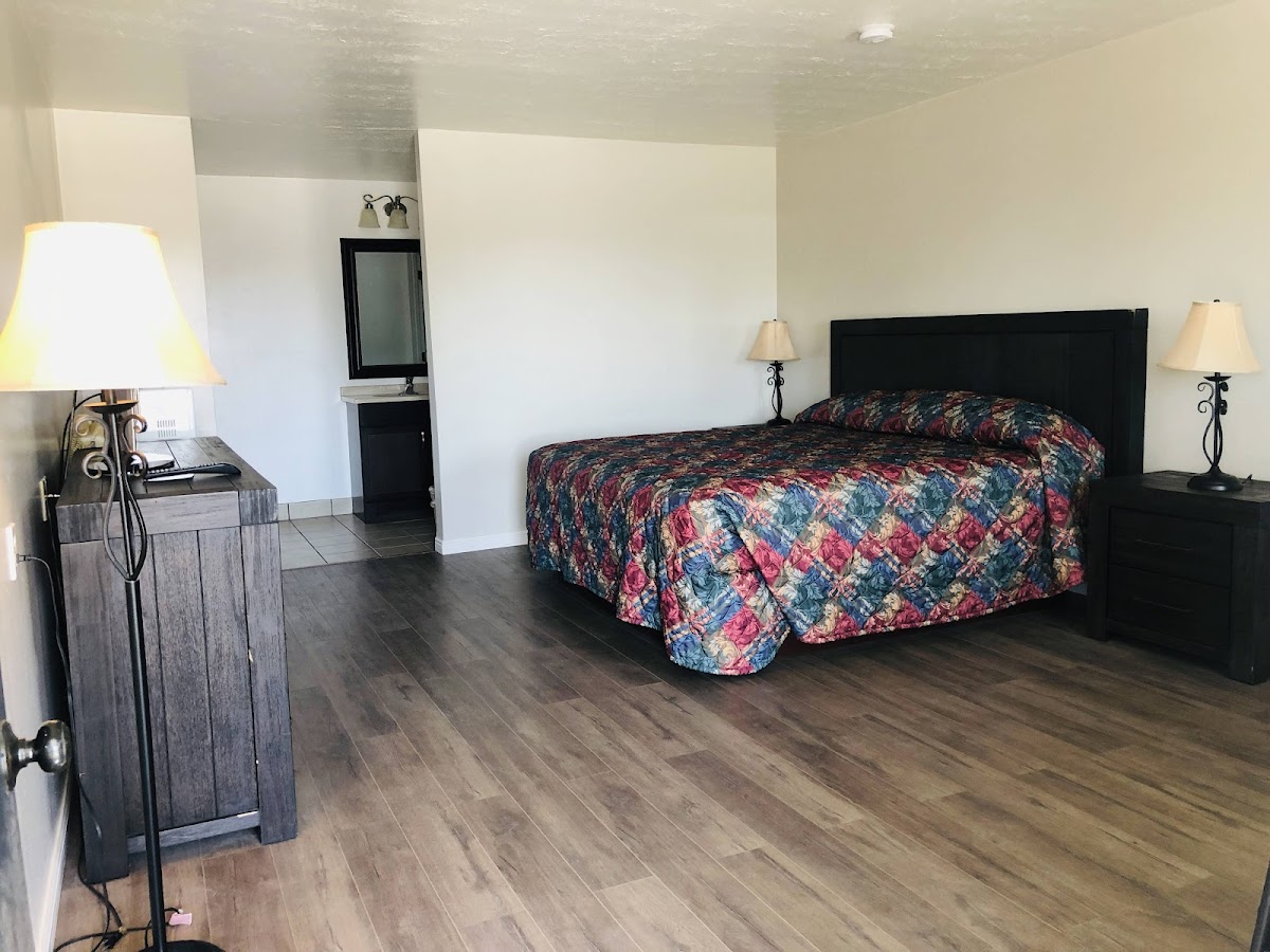 Village Inn Motels