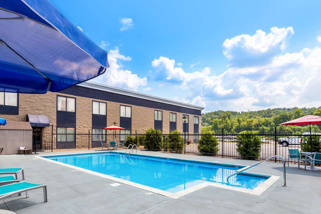 Huntington Mall Inn