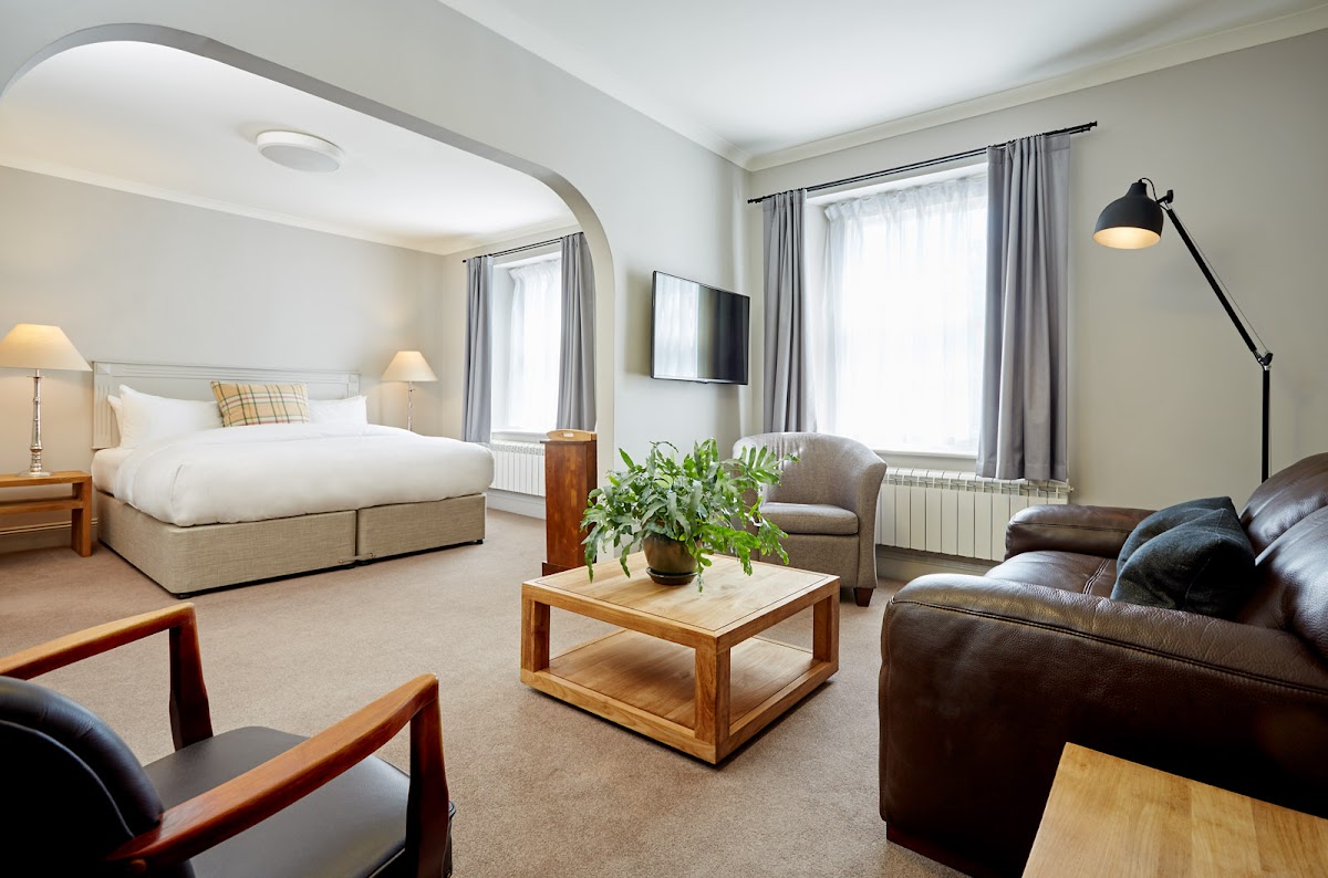 The Abergavenny Hotel photo 2