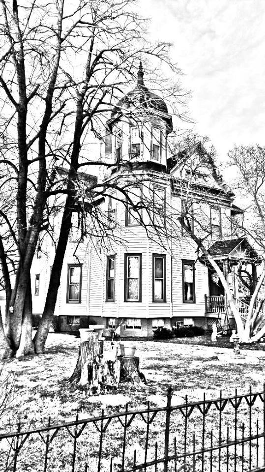 red oak innClosed