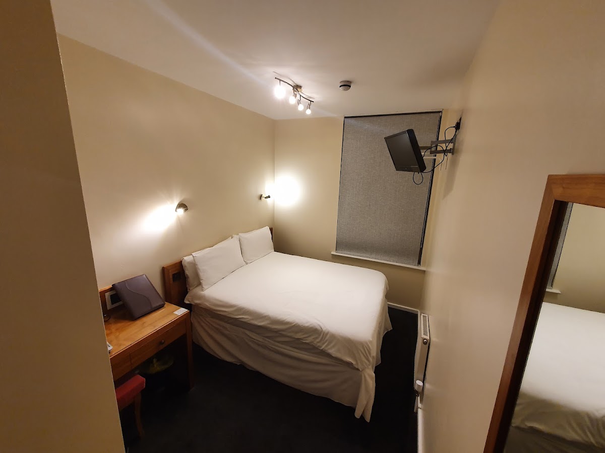 The Robin Hotel photo 2