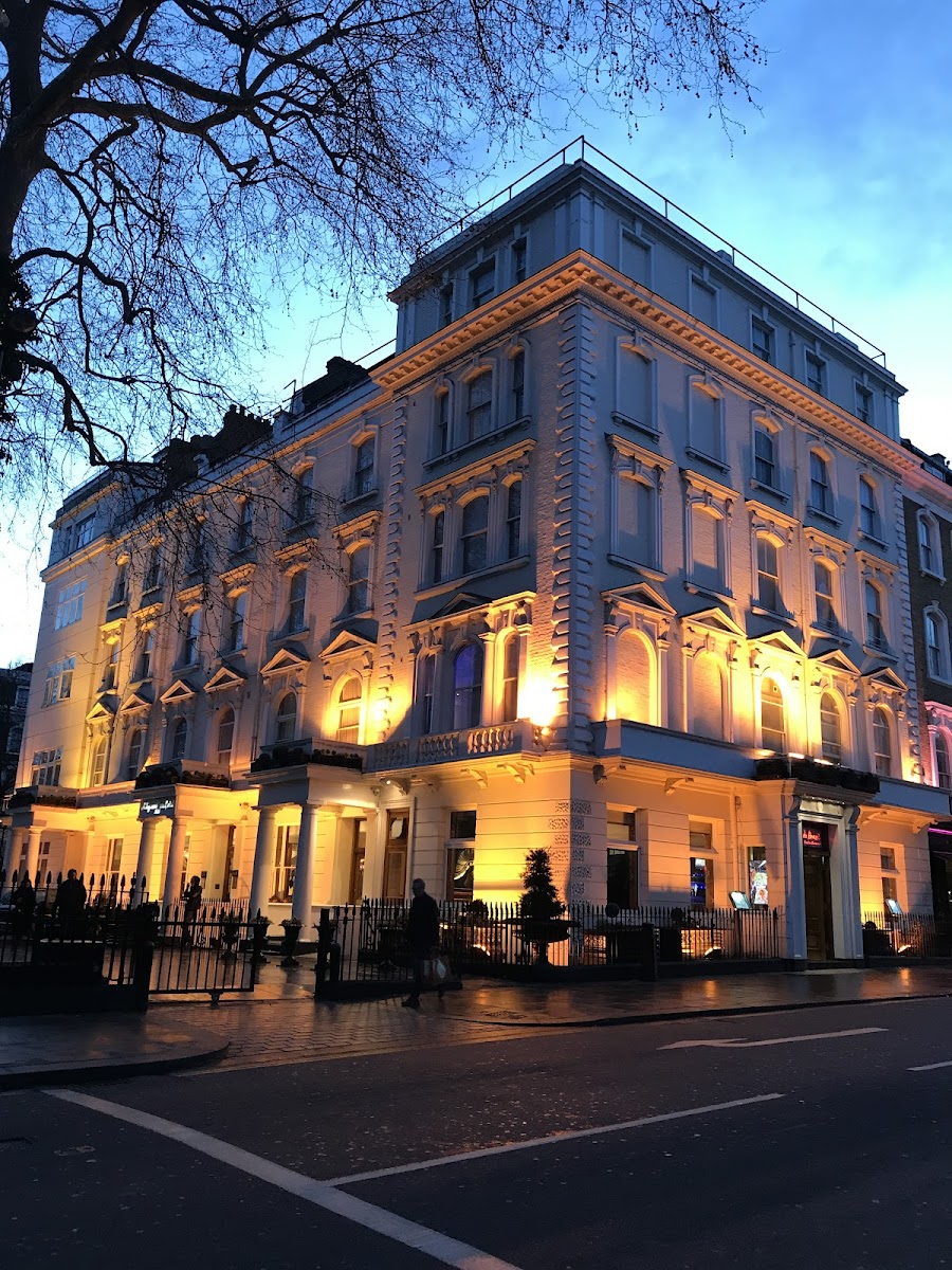Westpoint Hotel