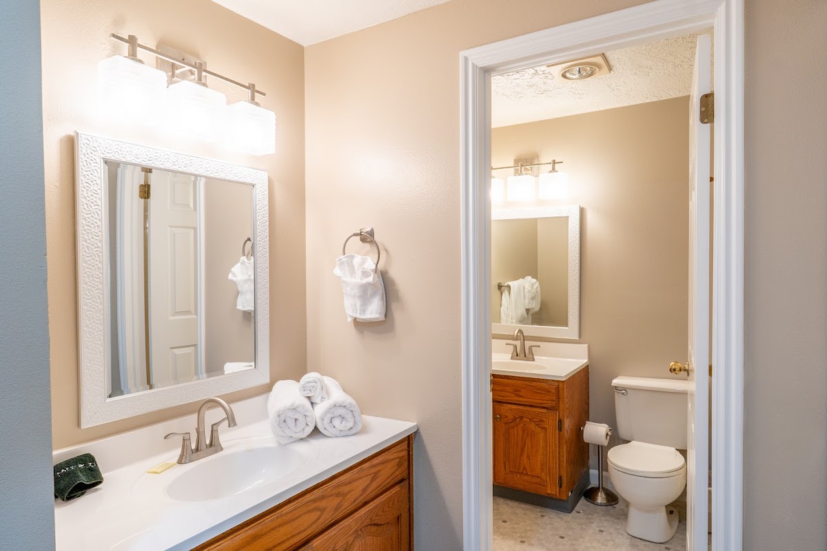 Road Creek Inn photo 3