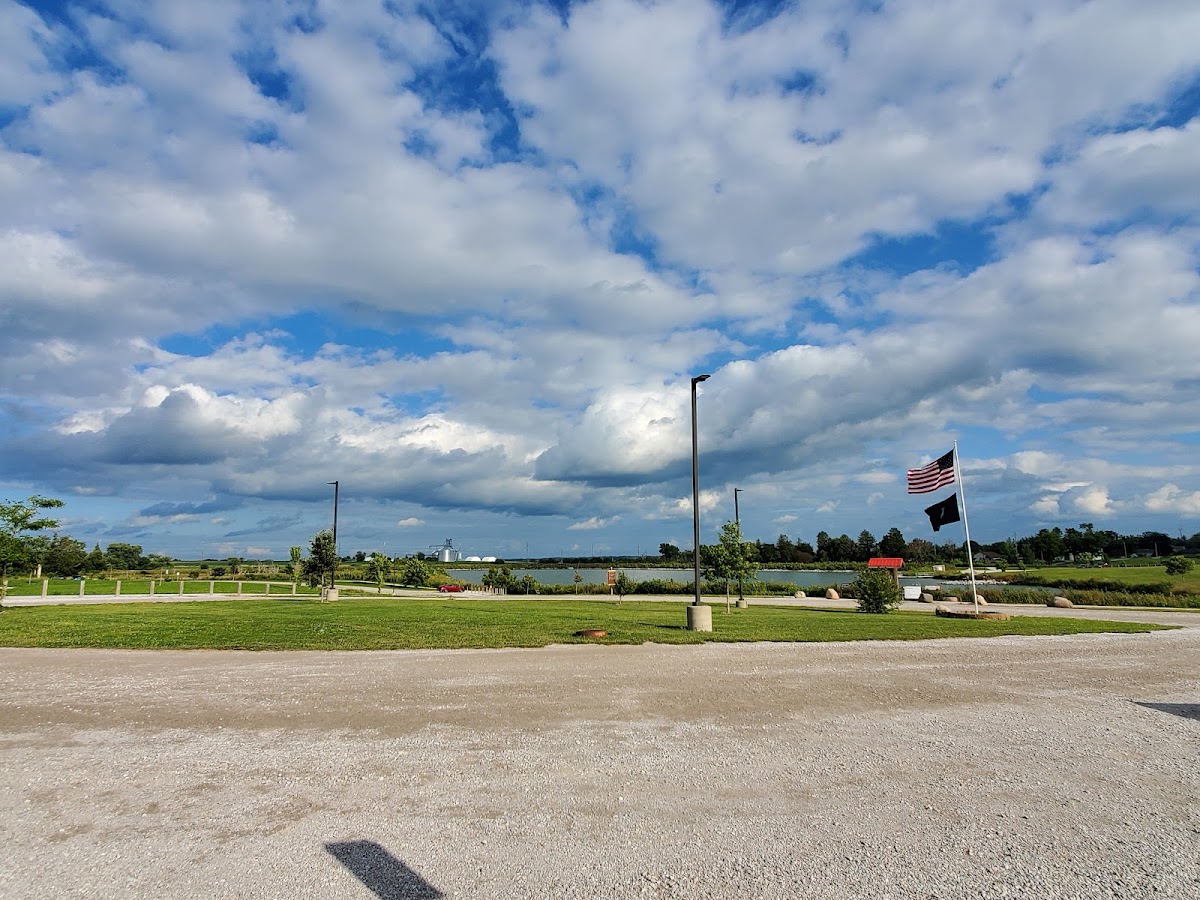 Dakins Lake