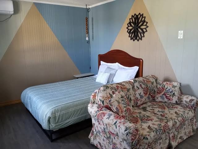 Room 9