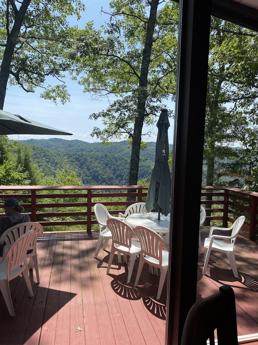 Chafin Lodge, Rhododendron Restaurant & Conference Center