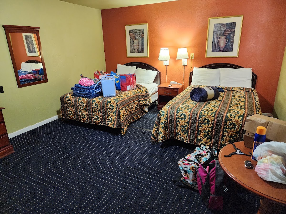 Budget ZZZZ Motel photo 2