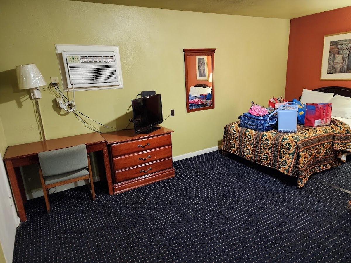 Budget ZZZZ Motel photo 3