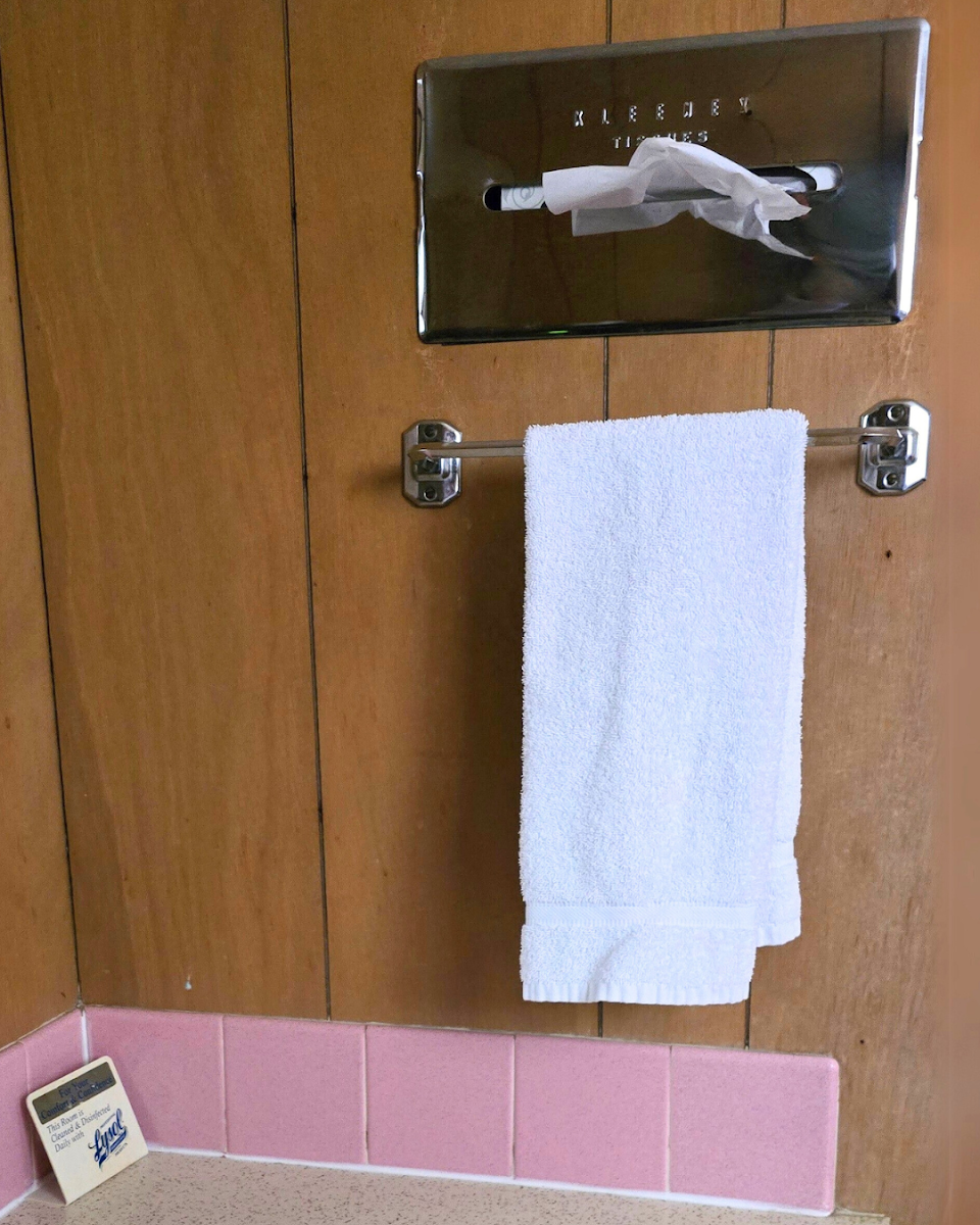Acorn Ridge Motel photo 3