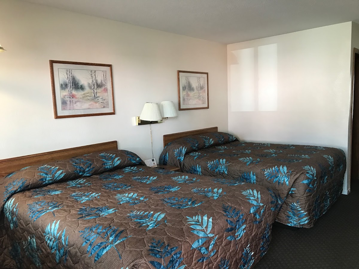 Lazy 'U' Motel