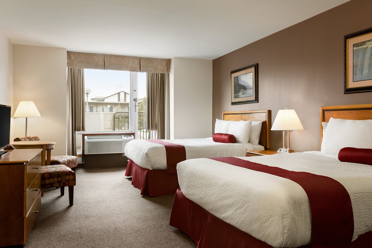 The Falls Hotel and Inn photo 2