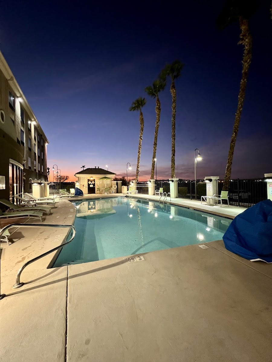 Holiday Inn Yuma by IHG photo 3