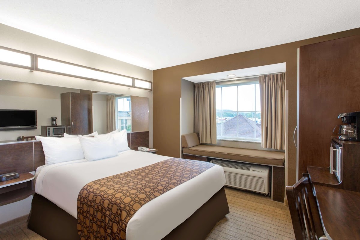 Microtel Inn & Suites by Wyndham Mansfield photo 2